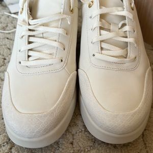 Rykä Athletic Shoes